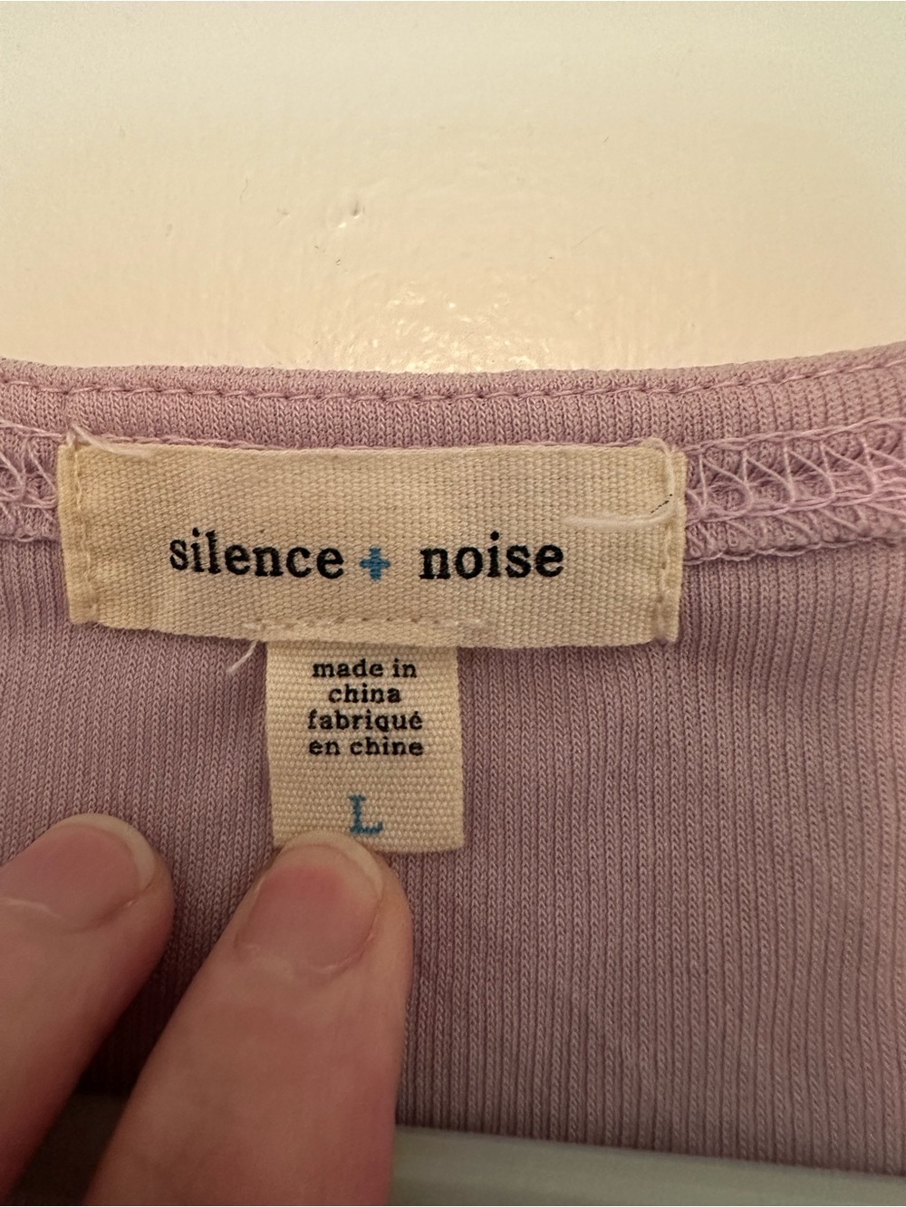 silence + noise Twist-Front V-Neck Tunic in Dusty Lavender - Picture 3 of 5